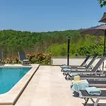 Villa Palazza *