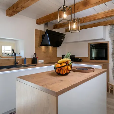 Palazza וילה פאזין