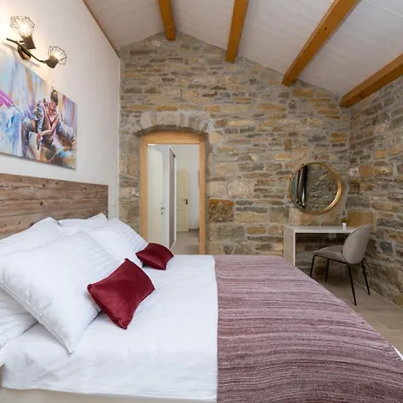 Palazza וילה פאזין